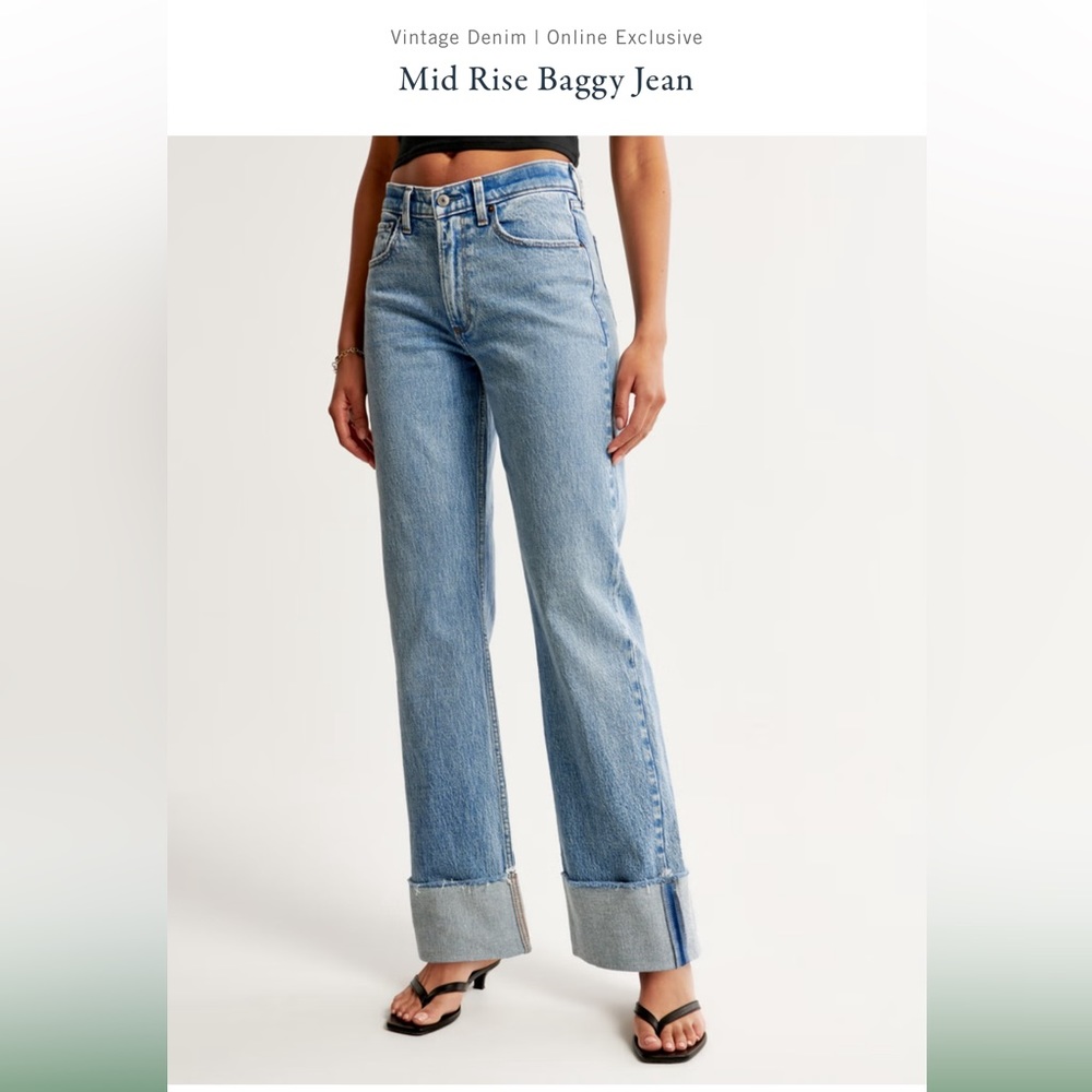 Abercrombie Midrise Baggy Cuffed Jeans